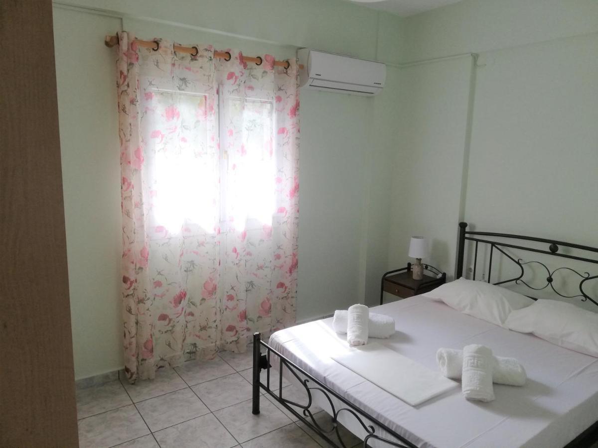 Anna Apartments 阿尔戈斯托利翁 外观 照片